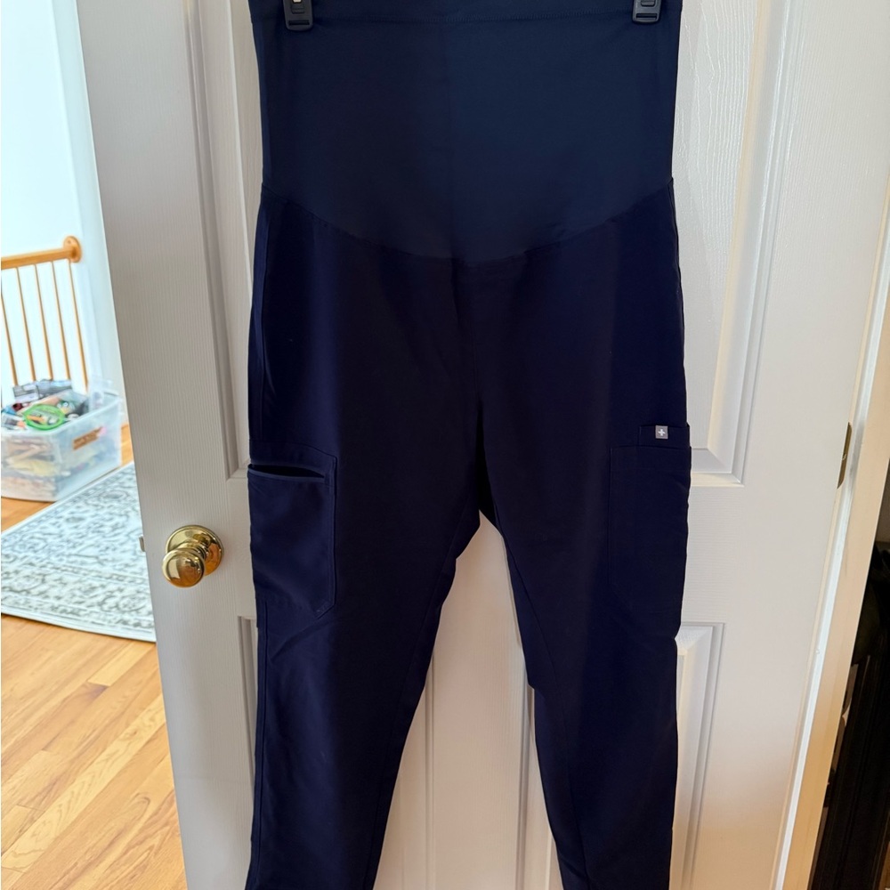 FIGS Maternity Straight Leg Scrub Pants Size Medium Navy Blue
